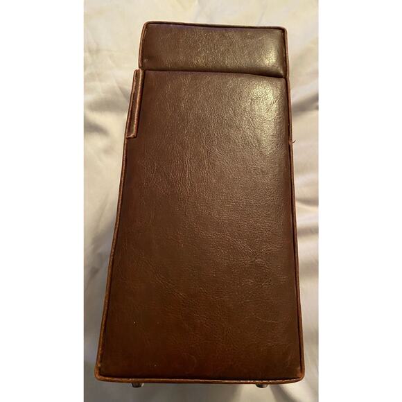 Horseshoe Casino Hotel‎ picnic bar set - Picture 5 of 8